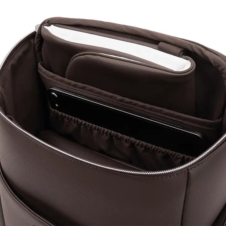 Nuna BMW Essential Bag - Tas Diaper Bag Premium Multifungsi - Gambar 5