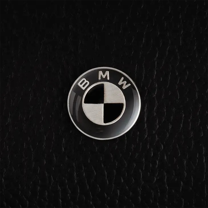 Nuna BMW Essential Bag - Tas Diaper Bag Premium Multifungsi - Gambar 7