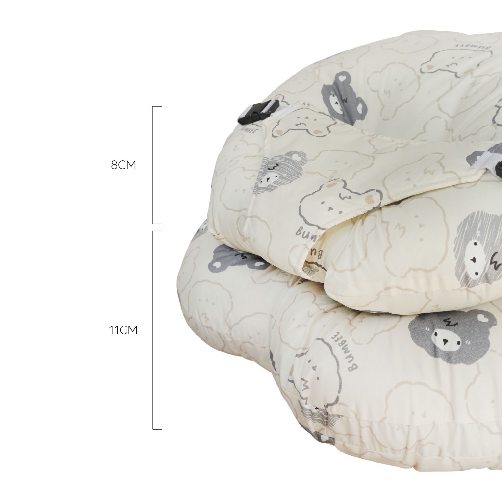 Bumbee Collection Sofa Bayi Gesper Multiguna Alas Duduk dan Menyusui Katun Premium - Gambar 7