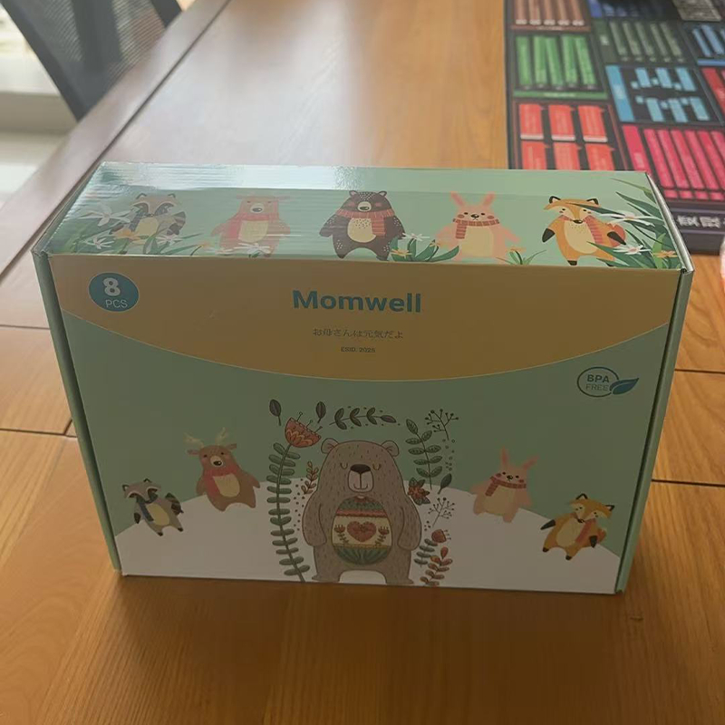 Momwell Set Alat Makan Silikon Bayi 8 in 1 Kado Melahirkan Baby Gift Set - Gambar 8