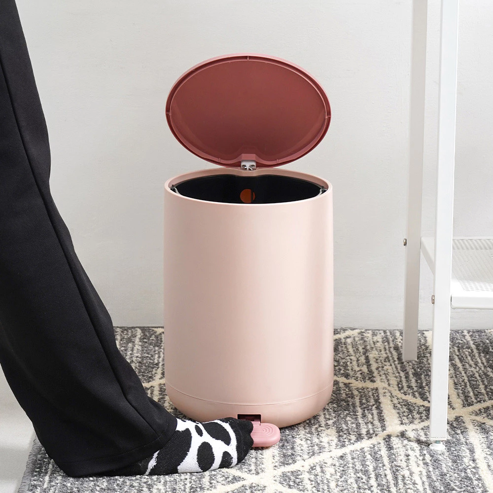 Informa Milo Tempat Sampah Pedal Plastik 8 Liter Pink Desain Ringkas Higienis - Gambar 4